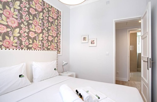 Belem Apartment | 94 m² Apartment ∙ 2 bedrooms ∙ 5 guests