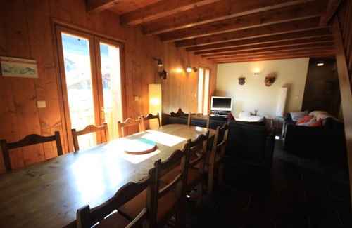 Morzine Apartment | 94 m² Apartment ∙ 4 bedrooms ∙ 10 guests