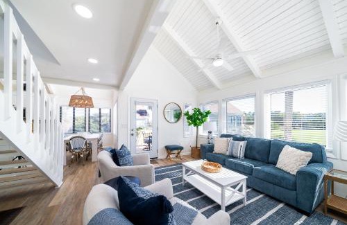 Sealoft Villas House | 940 Sealoft Villa