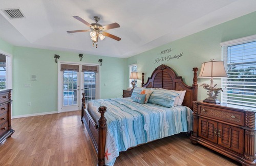 South Gulf Cove House | 9492 Migue Circle