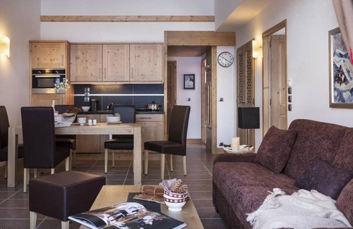 Les Boisses Apartment | 95 m² Apartment ∙ 3 bedrooms ∙ 8 guests