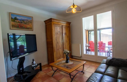 Limeuil House | 95 m² House ∙ 3 bedrooms ∙ 5 guests