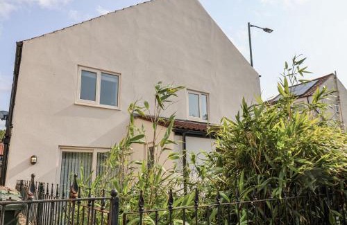 Guisborough House | 96 Church Street