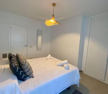 Centro Comercial Apartment | 9752 Apartamento Corte Ingles