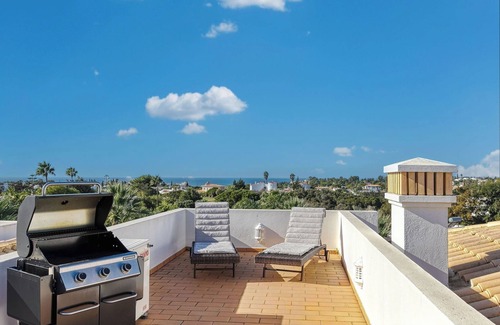 Carvoeiro Ski Chalet | 99b Aldeia Golfmar Superb 2 Bedroom apartmant