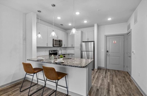 Metrocenter - North Rhodes Park Apartment | 9min to Downtown- Cozy 1 BR APT!