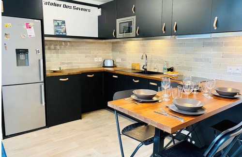 Stains Apartment | A 10 min du Stade de France Saint Denis, Grand et Charmant Appartement