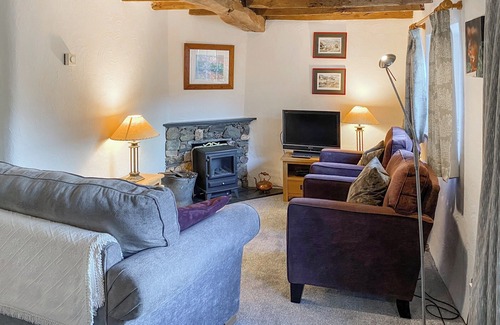 Keswick Cottage | A 17th century cottage nestling in the foothills of the Skiddaw range.