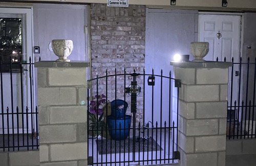 Wichita Falls Apartment | A 2 Bedroom 1 bath apartment with fireplace 101-A+Food Pantry