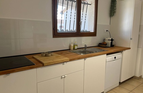 Bouillargues House | A 2 pas de Nimes, Maison Privée Avec Jardin et Piscine