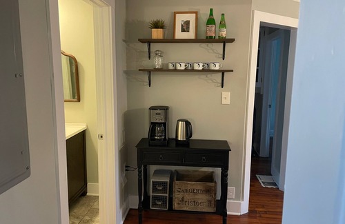 Greenfield Center House | A 3BR modern traditional getaway only 6 minutes to Downtown Saratoga