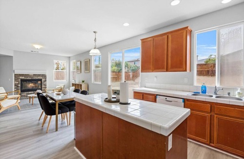 Victorville House | A 5-Bedroom Home in Victorville
