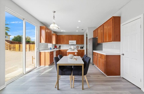 Victorville House | A 5-Bedroom Home in Victorville