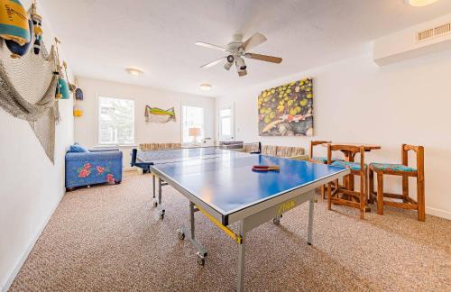 Corolla House | A Beach Ball - C5112