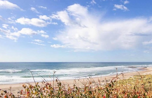 Lincoln City House | A Beachfront Fantasea
