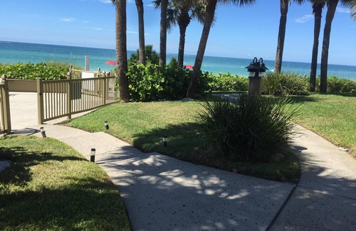 Belleair Beach Condo | A Beachfront Paradise