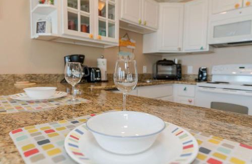 Galveston Apartment | A Beachside Retreat