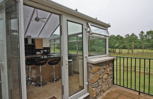 Peterston-Super-Ely Cottage | A beautiful apartment in the countryside village just outside Cardiff.