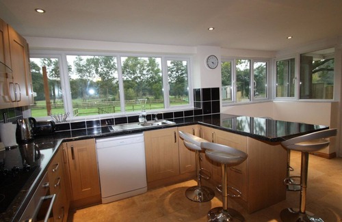 Peterston-Super-Ely Cottage | A beautiful apartment in the countryside village just outside Cardiff.