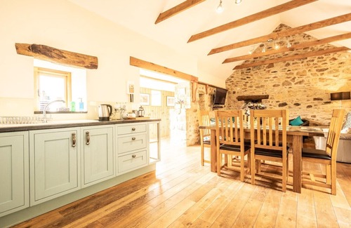 Crymych House | A beautiful barn conversion nestled amongst the hills.