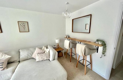 Newport East House | A beautiful modern 3 bed home on the Isle of Wight