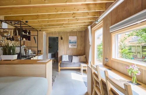 Bude Cabin | A Beautifully Designed Tiny Home in Bude, Cornwall