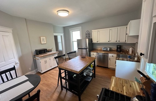 Cincinnati House | a beautifully remodeled home 1/2 mile from walking/biking trails and a dog park