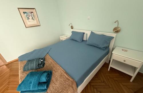 Attiki Apartment | A bright flat with garden, a private urban oasis in Athens