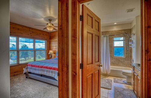 Pagosa Springs Apartment | A C No pet fee Pet Friendly two Bedroom Condo
