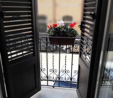 Corso dei Mille - Sant'Erasmo Bed & Breakfast | A Casa di Josephine