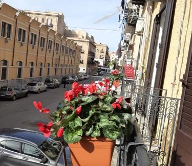 Corso dei Mille - Sant'Erasmo Bed & Breakfast | A Casa di Josephine