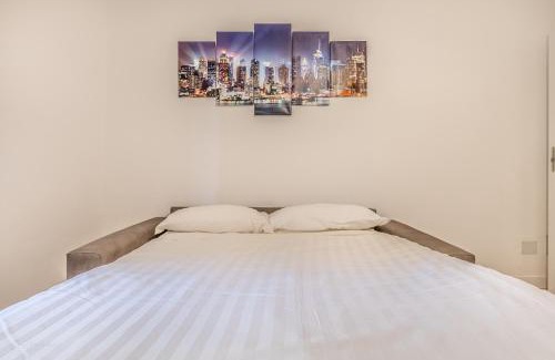 Quartiere XXVII Primavalle Apartment | A Casa di Max - Battistini Station "Metro A"