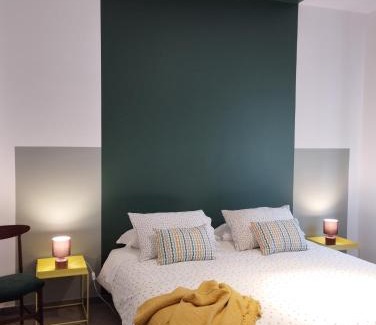 San Donato-San Vitale Apartment | A casa di Twiggy