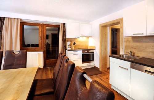 Soelden Apartment | A CASA Rubin Chalet & Studio Resort