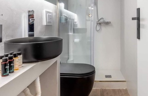 Goudi Apartment | A Central Luxury apt. in Athens