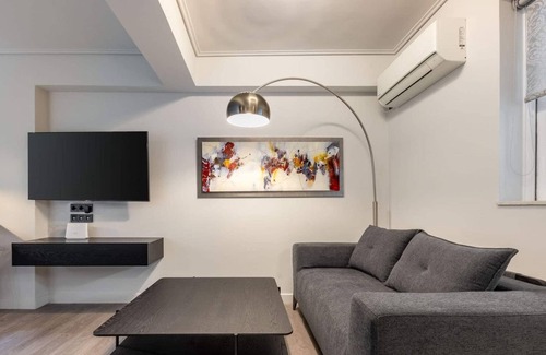 Goudi Apartment | A Central Luxury apt. in Athens