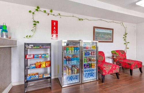 Woodstock House | A charming, affordable stay in one of Virginia’s oldest towns !