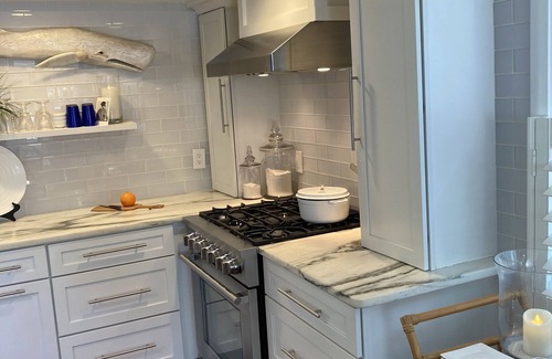Riviera Cottage | A Charming Dollhouse by the Bay in Ocean City, NJ
