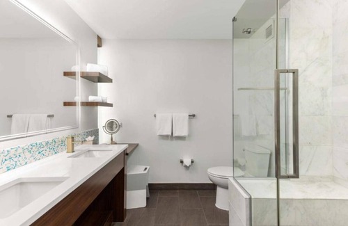 Capitol Hill House | A chic stay in the Golden Triangle !
