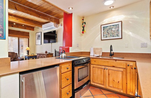 Northeast Santa Fe Hotel | A Condo With All The Comforts Plus Extras at Fort Marcy