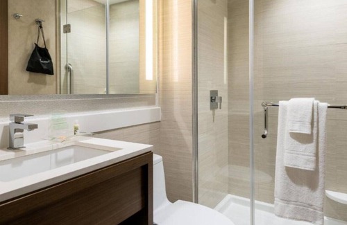 Boerum Hill House | A Contemporary Downtown Brooklyn room near Barclays Center