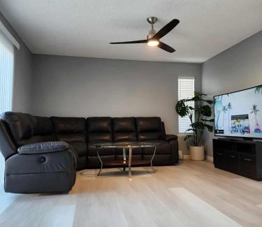 Florin House | A Convenience Room!