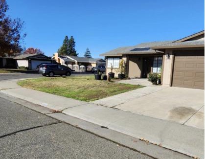 Florin House | A Convenience Room!