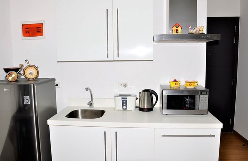 Makati Condo | A Cool Space @ A Great Location - Be@727Homes