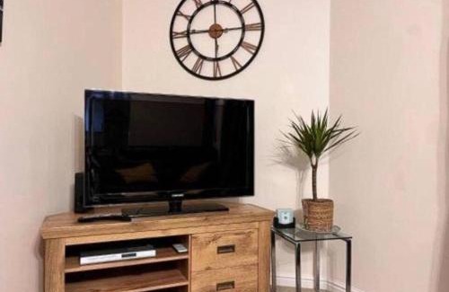 Warrington Apartment | A Cosy 2-Bedroom Flat in Warrington