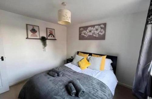 Warrington Apartment | A Cosy 2-Bedroom Flat in Warrington