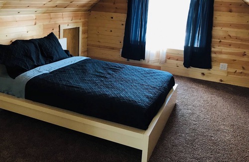 Kenosha Cabin | A cozy cabin getaway on a farm from hustle and bustle of Chicago and Milwaukee.
