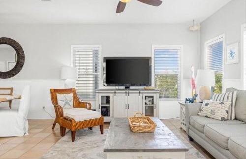 Santa Rosa Beach House | A Day in the Life by Coastal Dreamin