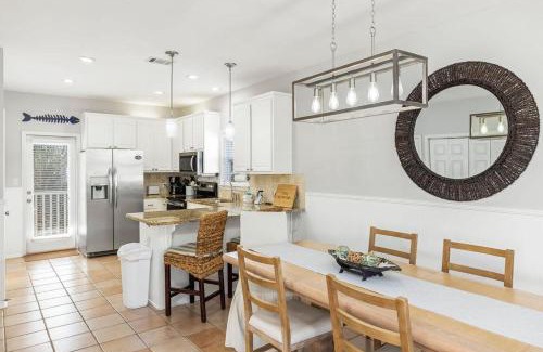 Santa Rosa Beach House | A Day in the Life by Coastal Dreamin