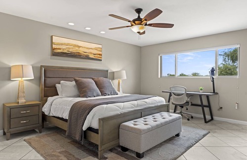 Bel Air Ranch Estates House | A Desert delight "Casa de Naranja"